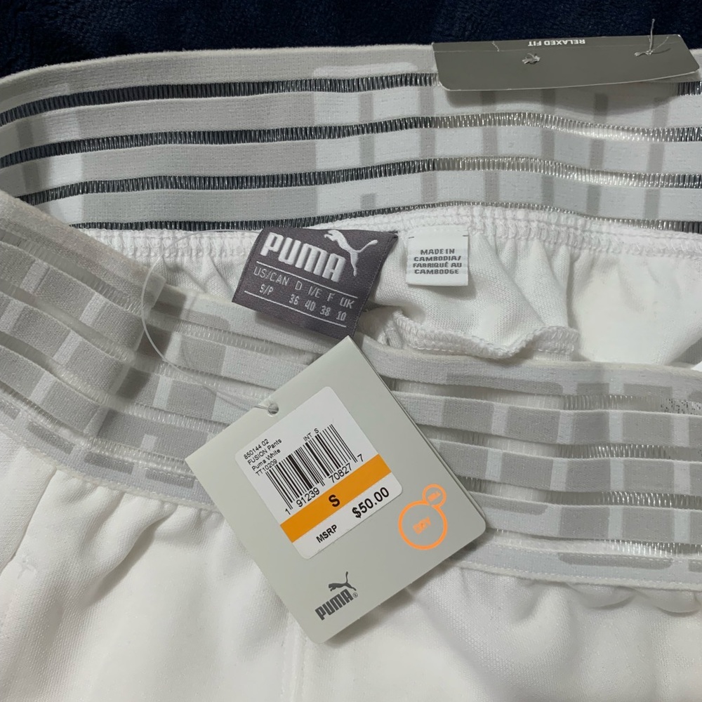 Puma fusion white jogger pants size S